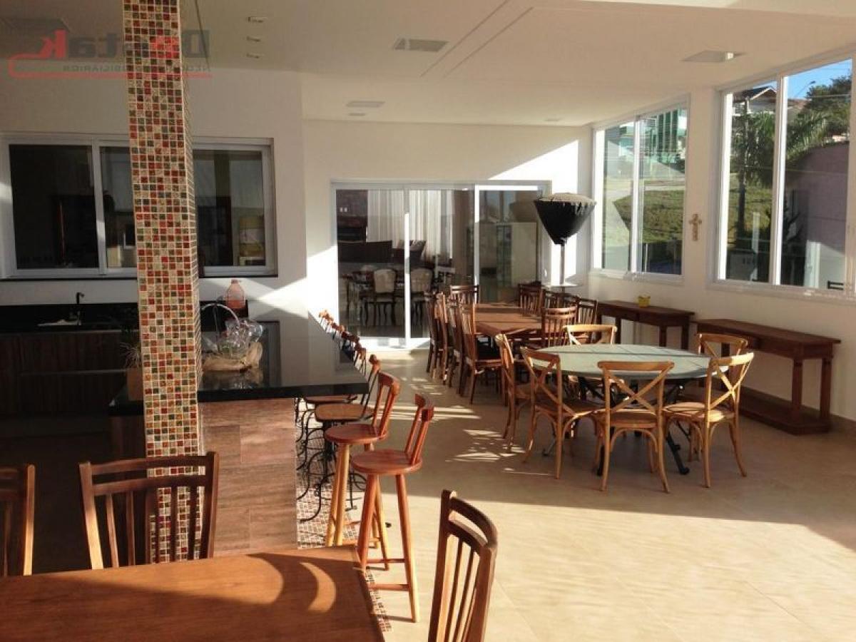 4 bedrooms House in Sao Paulo, Brazil No. 516935