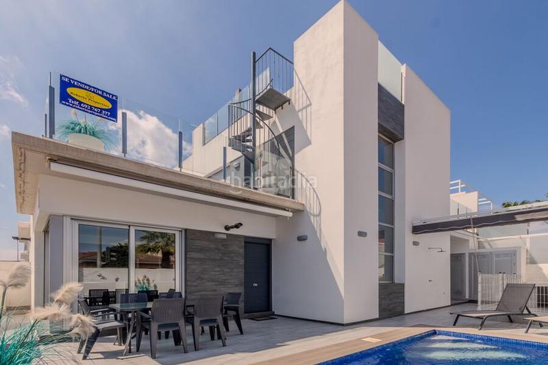 3 bedrooms House in Daya Nueva, Spain No. 129371