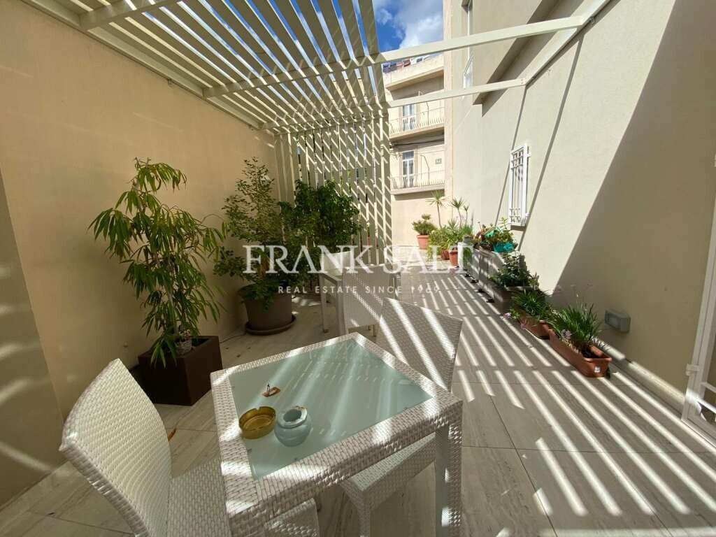 2 bedrooms Apartment in Saint Julian's, Malta No. 8810