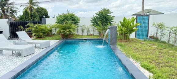 3 bedrooms Cafe / restaurant in Pattaya, Thailand No. 23014 23