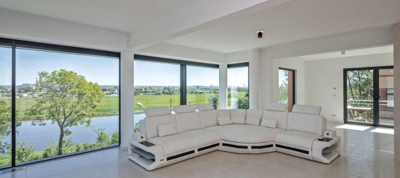 Propiedad comercial de 1 dormitorio en Dresden, Germany No. 76817 3