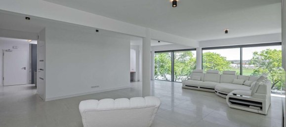 Propiedad comercial de 1 dormitorio en Dresden, Germany No. 76817 7