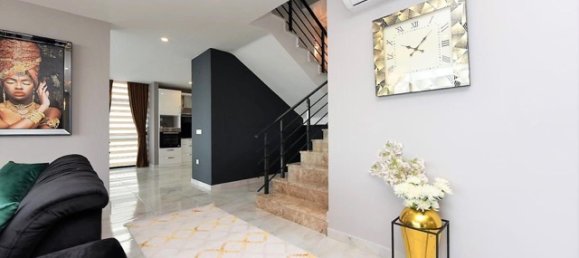 Villa de 5+1 en Antalya, Turkey No. 33949 13