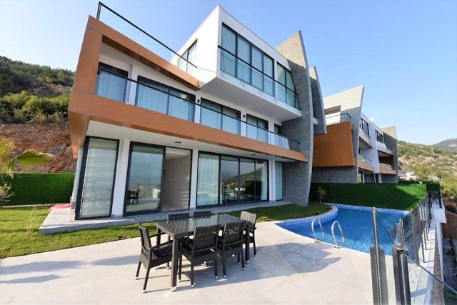 Villa de 5+1 en Antalya, Turkey No. 33949