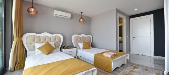 Villa de 5+1 en Antalya, Turkey No. 33949 9