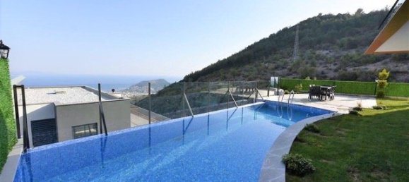 Villa de 5+1 en Antalya, Turkey No. 33949 20