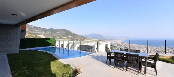 Villa de 5+1 en Antalya, Turkey No. 33949 8