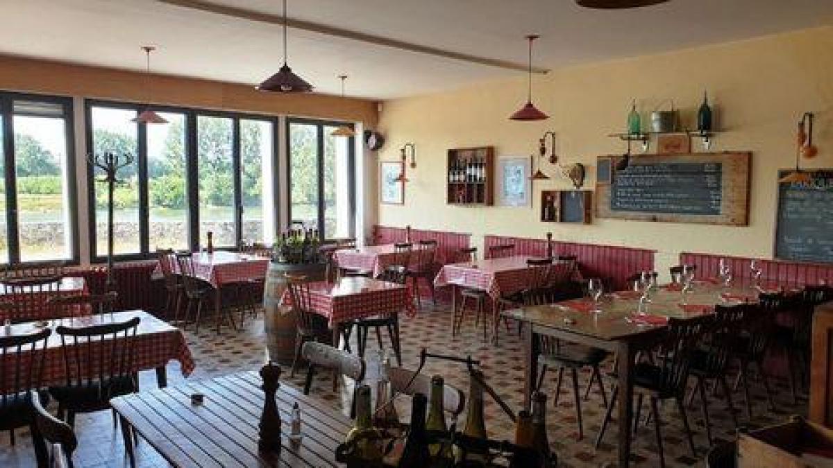 Büro in Nantes, France 330m², Nr. 19065