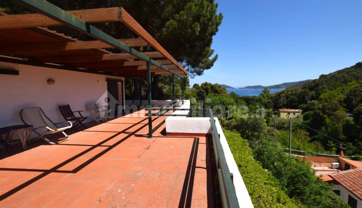 3 bedrooms Villa in Marciana Marina, Italy No. 349665