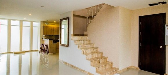 7 bedrooms Cafe / restaurant in Pattaya, Thailand No. 411 11