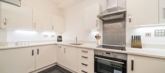 3 bedrooms Maisonette in Surbiton, United Kingdom No. 10251 8