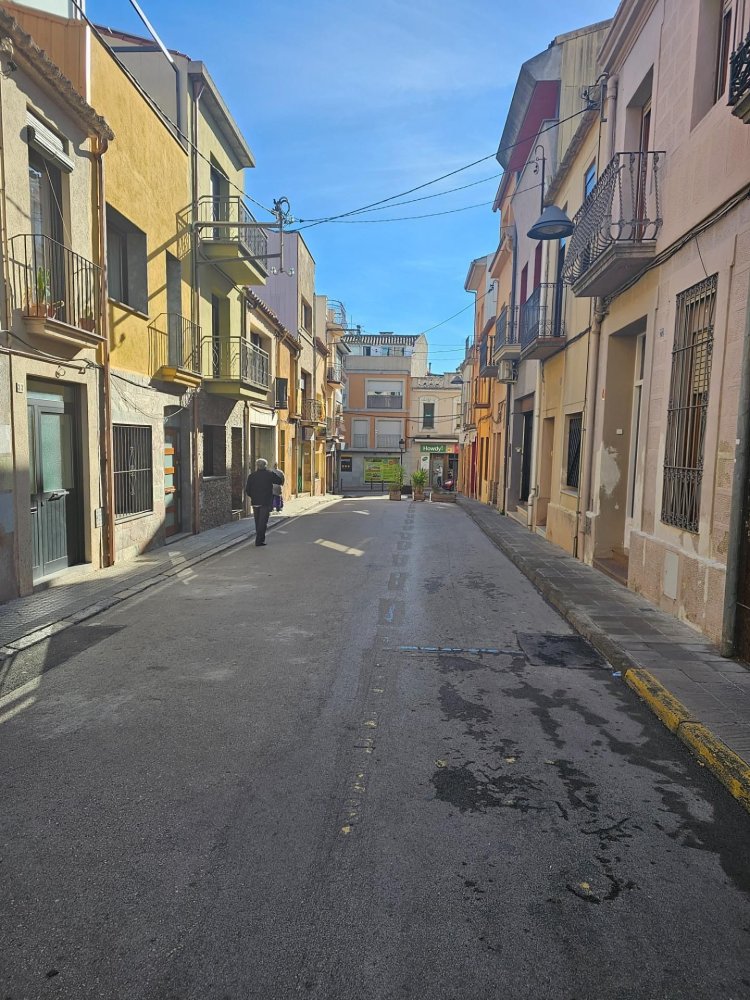 68m² Commercial property in Sant Celoni, Spain No. 110861