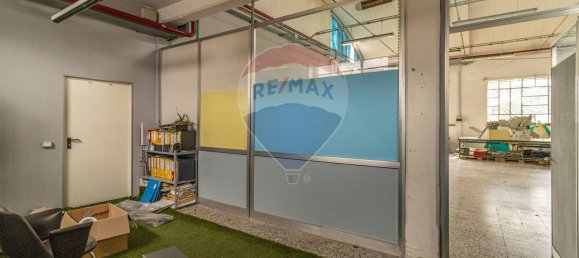 2500m² Commercial property in Borgomanero, Italy No. 56282 31