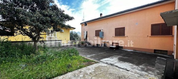 2 bedrooms Villa in Valle di Maddaloni, Italy No. 70263 4