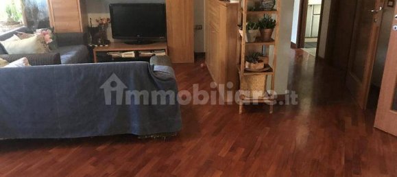 Apartamento de 4 divisões em Novi di Modena, Italy N.º 157954 3