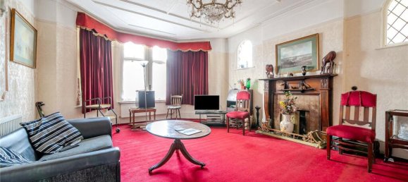 4 Schlafzimmer Haus in London, United Kingdom, Nr. 12171 3