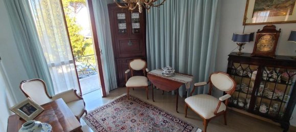 15-salle Villa à Forte dei Marmi, Italy No. 19292 11