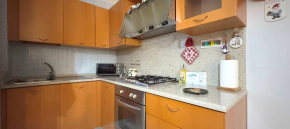 Квартира с 2 комнатами в Матера, Италия № 42055 5