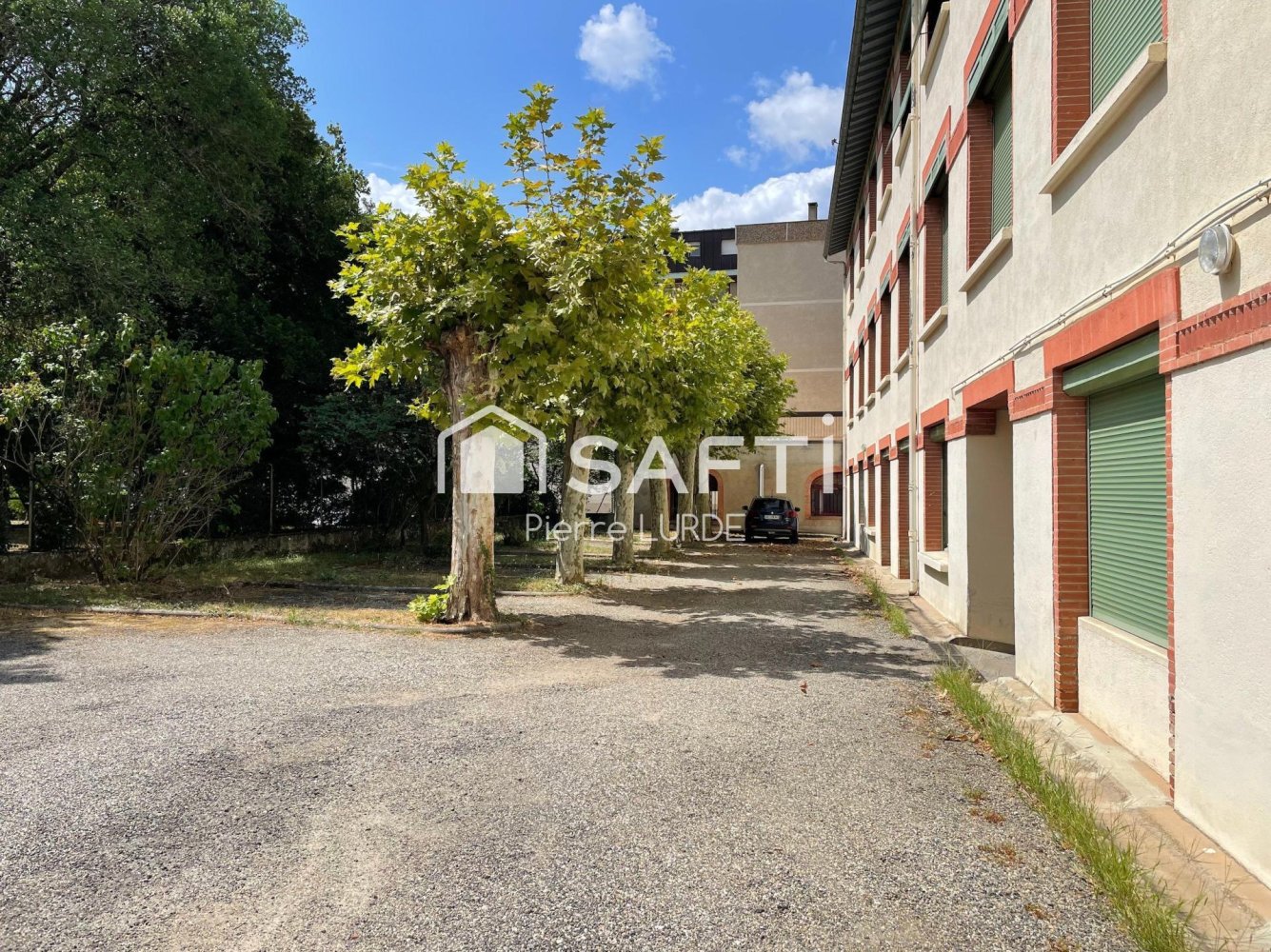 2 bedrooms Apartment in Montauban, France No. 280275