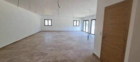 3 bedrooms Villa in Prunelli-di-Fiumorbo, France No. 257907 5