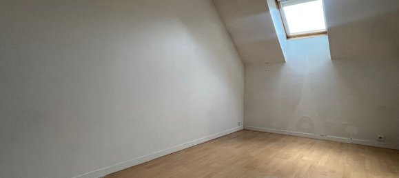 Adosado de 3 dormitorios en Balagny-sur-Therain, France No. 283750 8