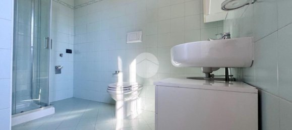 3-salle Appartement à Montichiari, Italy No. 259019 9