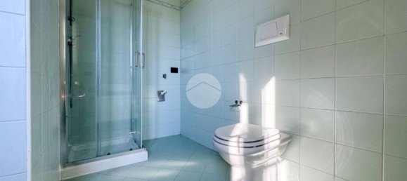 3-salle Appartement à Montichiari, Italy No. 259019 10