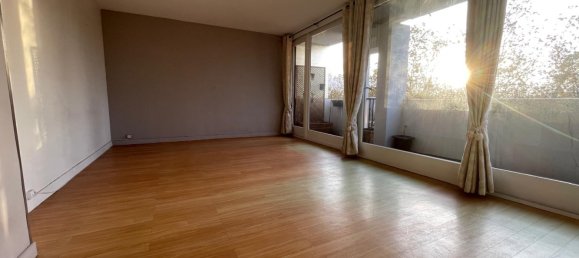 3 bedrooms Apartment in Lille, France No. 50181 2