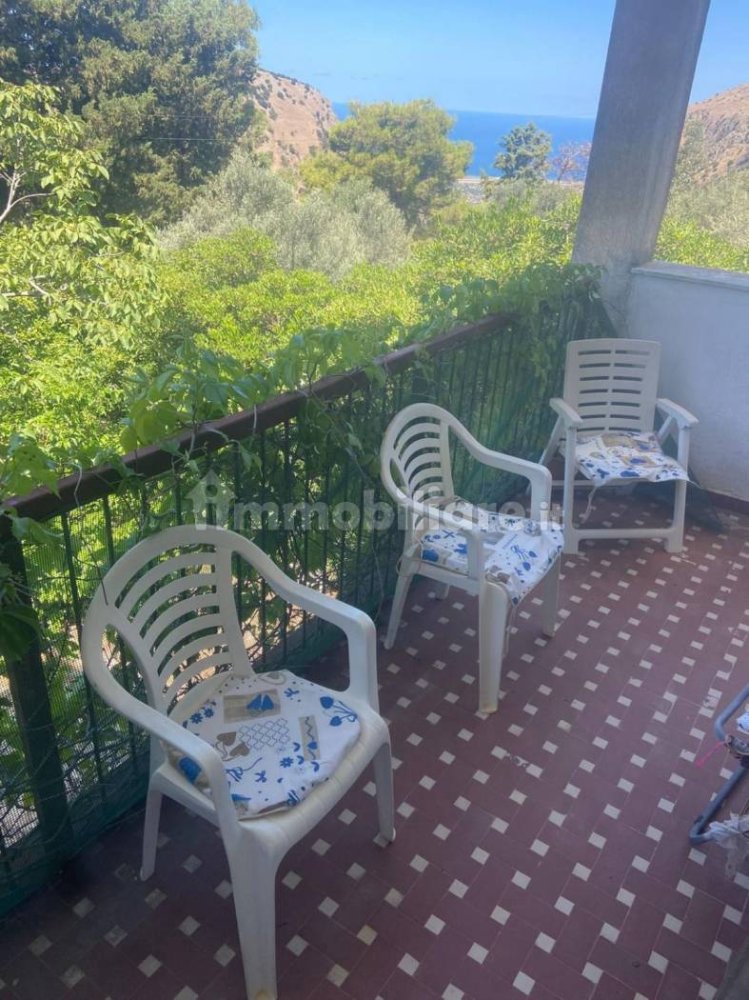 3 bedrooms Villa in Cinisi, Italy No. 359085