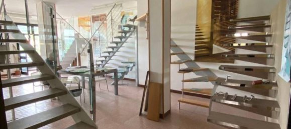 2غرفة عقار تجاري في Rovolon, Italy رقم 124449 6