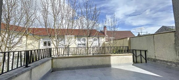 4 bedrooms Apartment in Juvisy-sur-Orge, France No. 185039 12