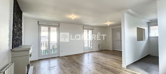 4 bedrooms Apartment in Juvisy-sur-Orge, France No. 185039 3
