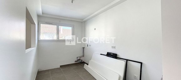 4 bedrooms Apartment in Juvisy-sur-Orge, France No. 185039 4