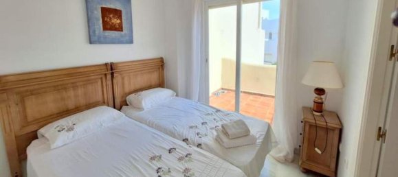 3 bedrooms Penthouse in Casares, Spain No. 146914 17