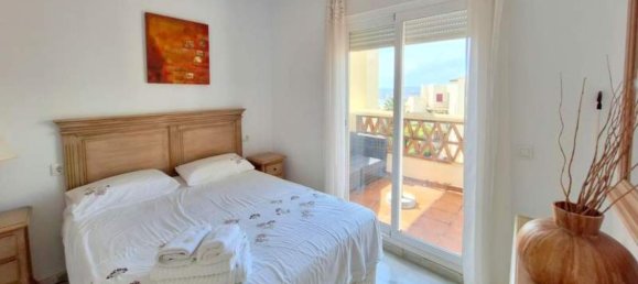 3 bedrooms Penthouse in Casares, Spain No. 146914 20