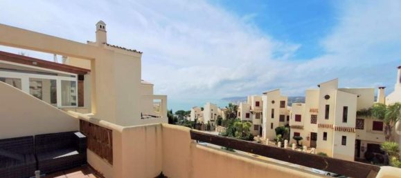 3 bedrooms Penthouse in Casares, Spain No. 146914 8