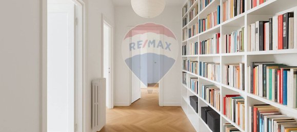 Квартира с 2 спальнями в Бергамо, Италия № 354325 3