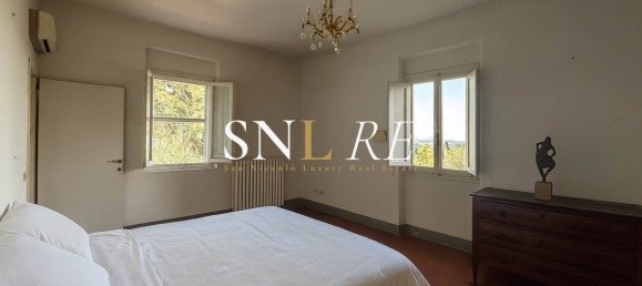 3 Schlafzimmer Villa in Florence, Italy, Nr. 294419 6