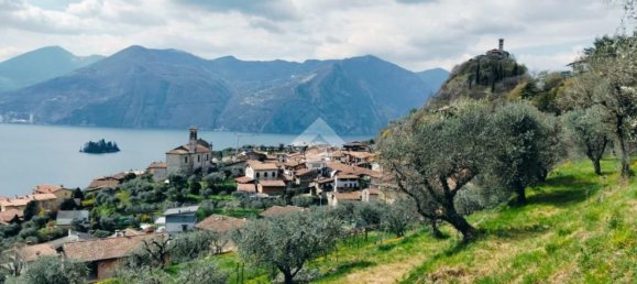 3800m² Land in Marone, Italy No. 278142 13