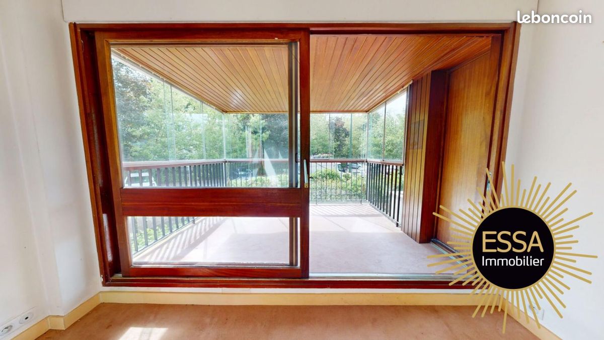 2 bedrooms Apartment in Yvelines, France No. 325848