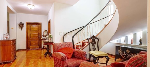 6 bedrooms Villa in Porto, Portugal No. 123558 5