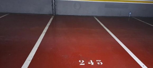 Parking à Eixample, Spain 17m² No. 20958 19