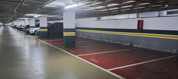 Parking à Eixample, Spain 17m² No. 20958 11