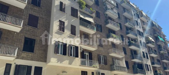 1 bedroom Apartment in Rome, Italy No. 318353 3