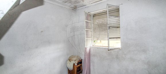 2 bedrooms House in Tondela, Portugal No. 18230 15