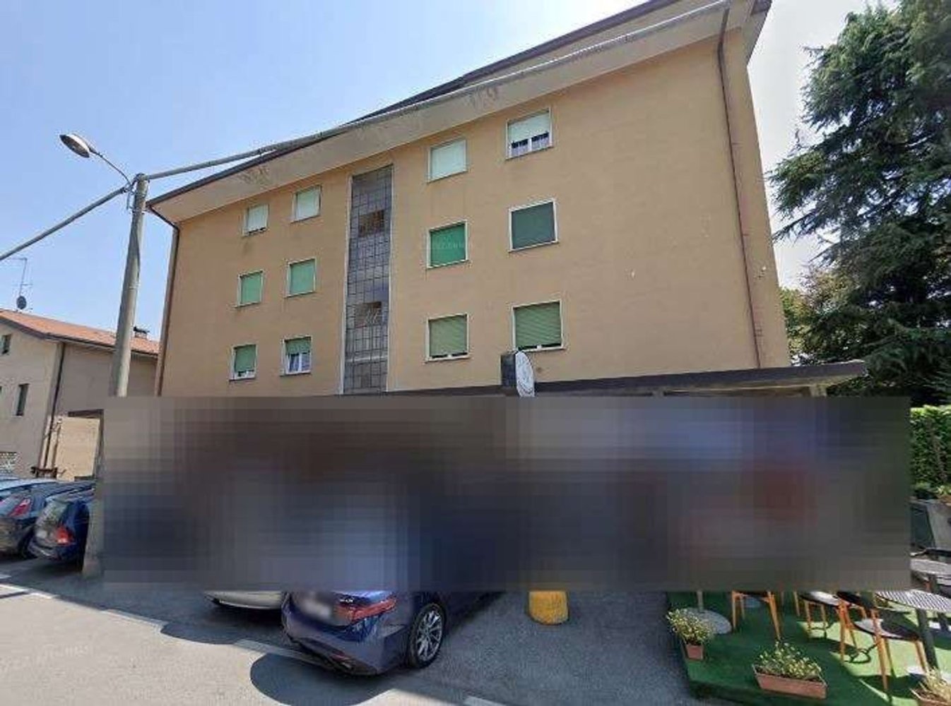 3-salle Appartement à La Valletta Brianza, Italy No. 4435