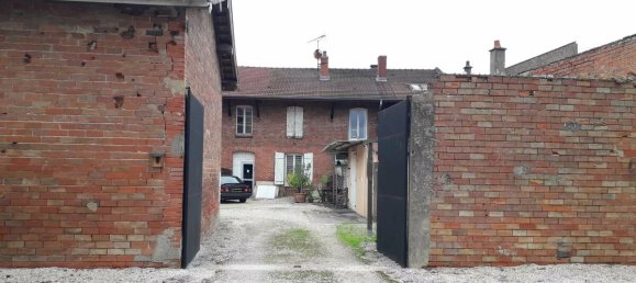 5 bedrooms Apartment in Vitry-le-Francois, France No. 212351 12