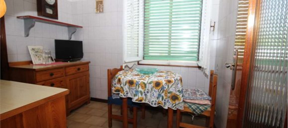 10 Schlafzimmer Haus in Sassuolo, Italy, Nr. 336770 6
