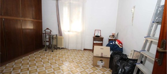 10 Schlafzimmer Haus in Sassuolo, Italy, Nr. 336770 7
