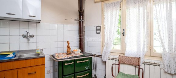 4 rooms Apartment in Zocca, Italy No. 110525 9